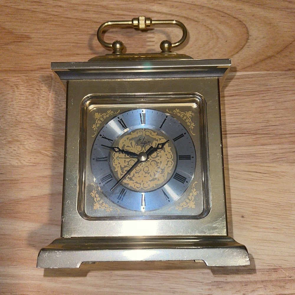 Vintage Elgin mantle or dream clock